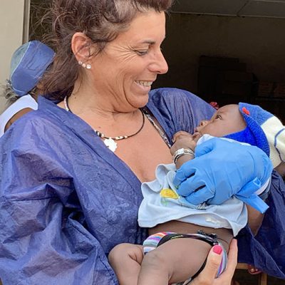 Neonati nell'ambulatorio ambulatorio di Domè in Benin