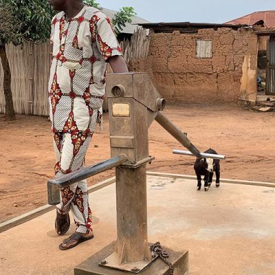 Uno dei pozzi del villaggio di Domè in Benin